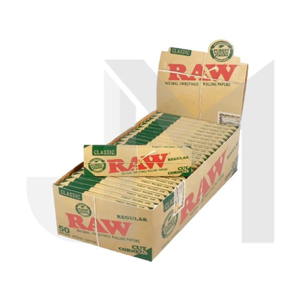 50 Raw Classic Green Regular Corner Cut Rolling Papers